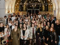 Hochzeits-DJ organisiert im Notfall einen Ersatz-DJ für eine reibungslose Feier